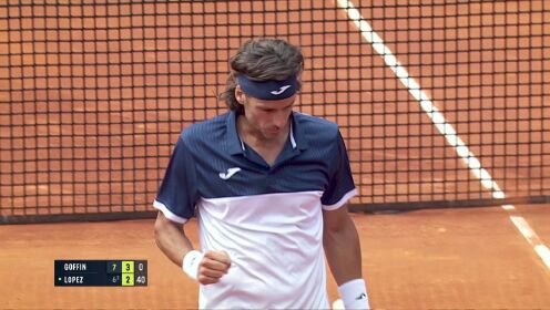 洛佩斯网前正手放短 反手吊后点得分
