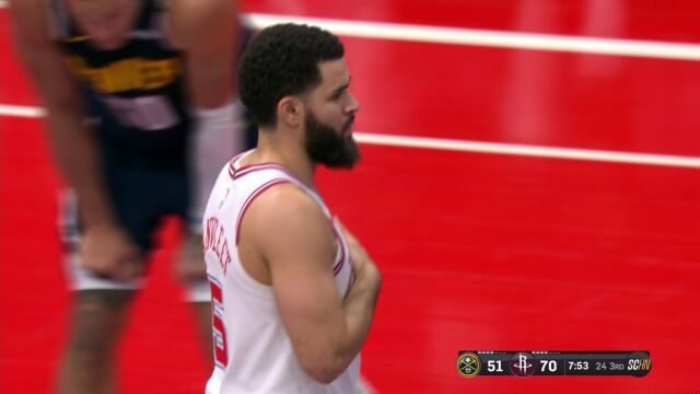 不是高难我不进！波普突破遭对手犯规 空中出手打成2+1