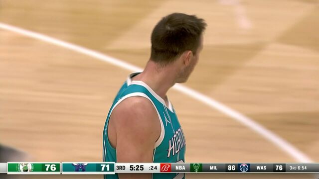 NBA常规赛：凯尔特人vs黄蜂第3节中文解说回放
