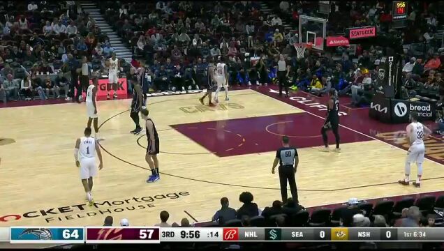 NBA季前赛：魔术vs骑士英文原声全场回放