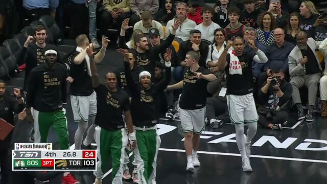 主场球迷defense快喊破喉咙了 怀特关键时刻空位三分价值连城
