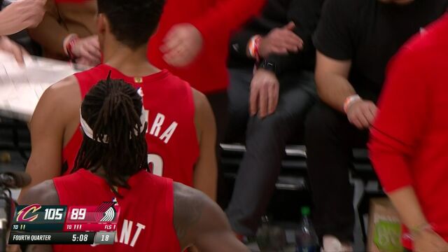 骑士vs开拓者第4节英文原声回放