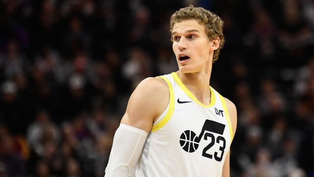 马尔卡宁vs魔术集锦 全场22分末节连续关键三分难救主