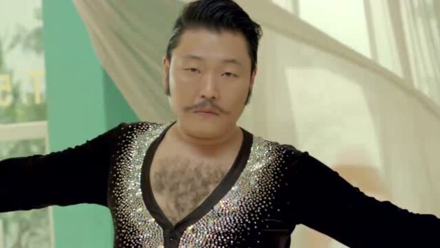 这首歌超越《江南style》的歌曲,果然是鸟叔的风格!