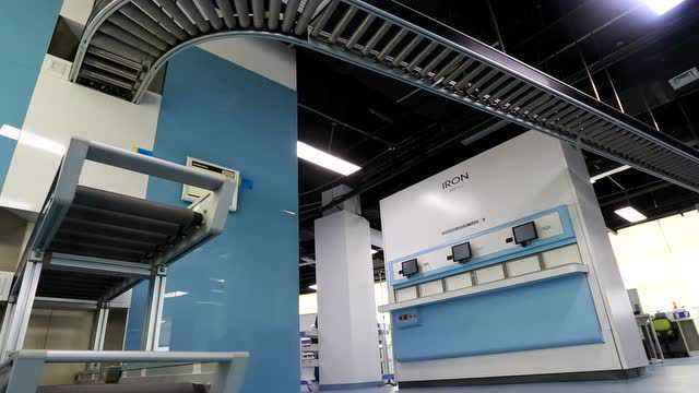 艾信医院智能中型箱式物流