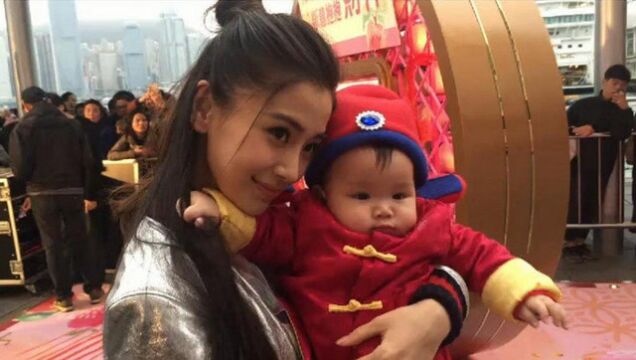 杨颖抱"小海绵"有度亮相跑男,全员送祝福!