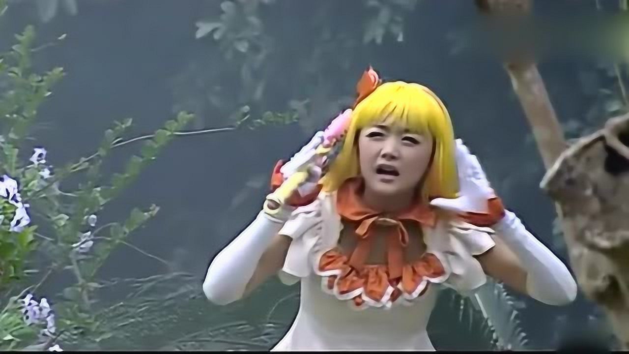 巴啦啦小魔仙:魔仙小蓝闯入禁地,却不小心被毒草割伤_腾讯视频