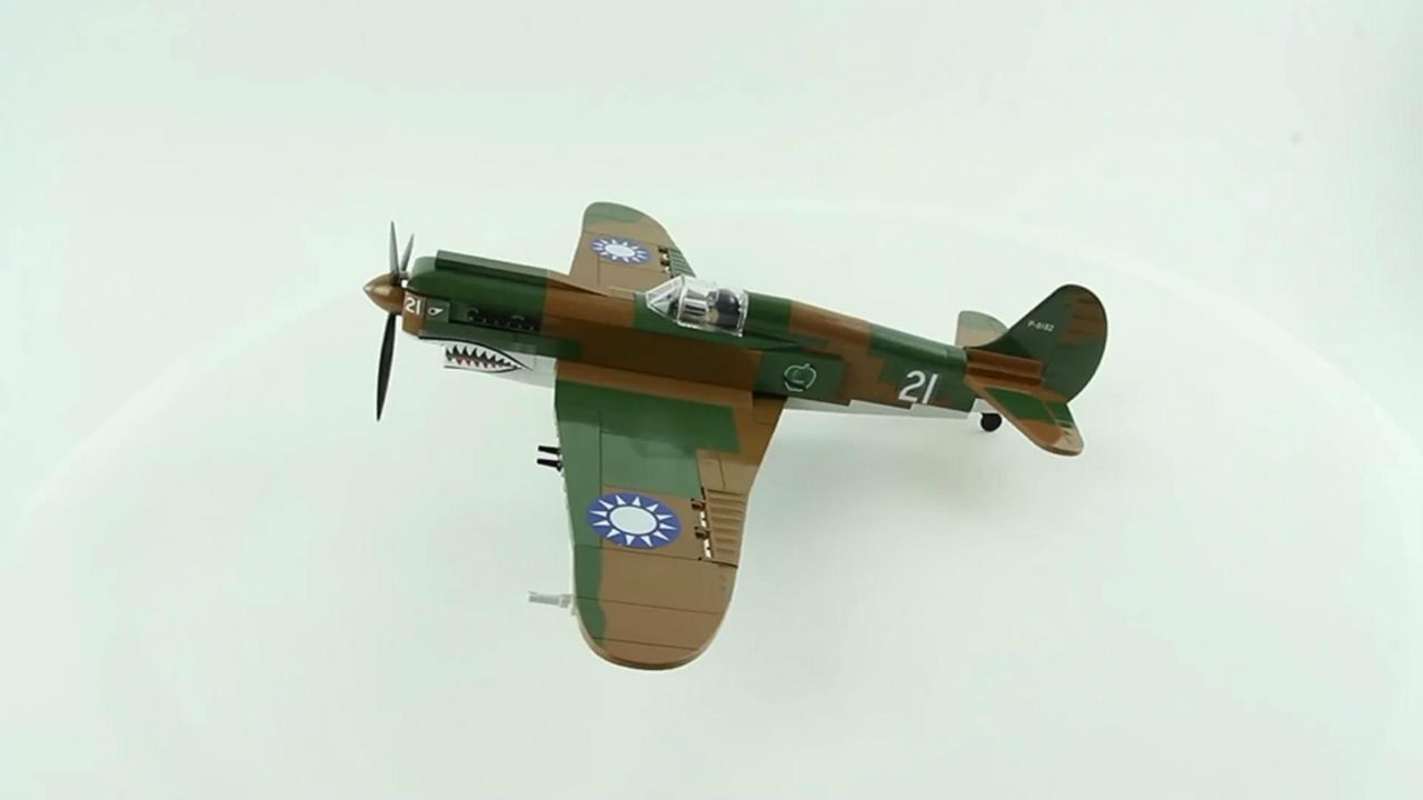 拼装cobi积木寇蒂斯p40b战鹰战斗机