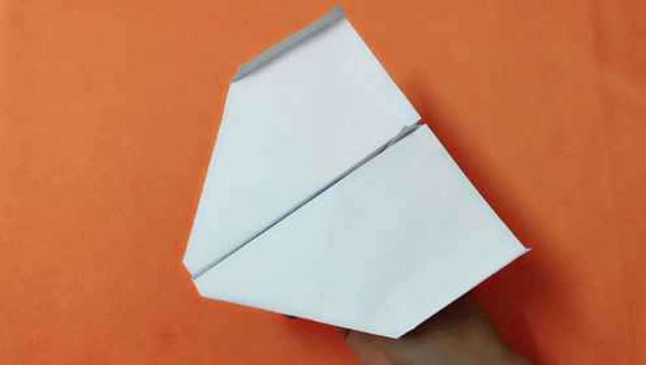 滞空时间记录保持者空中之王纸飞机折法原来这么简单