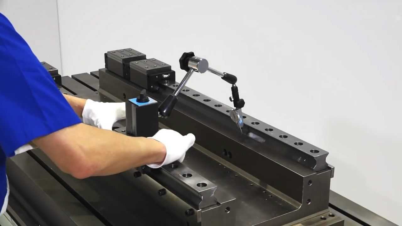 标准的机床直线导轨安装方式,精密度就是这样来的!纯干货收藏好