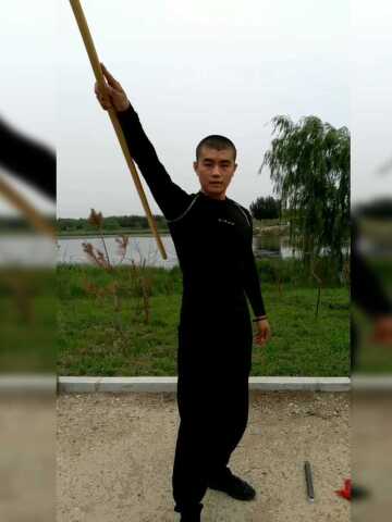 六小龄童的转棍方法,分分钟教会你