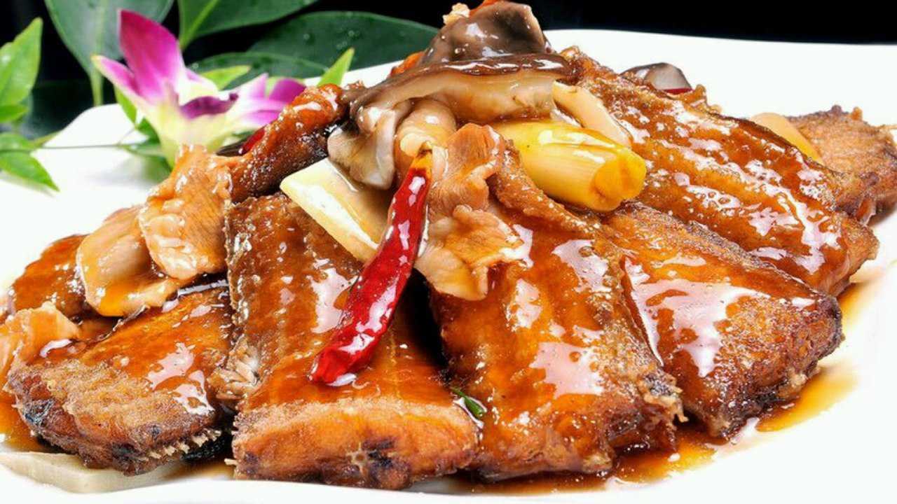 悦食记i农家特色红烧带鱼汁鲜味美