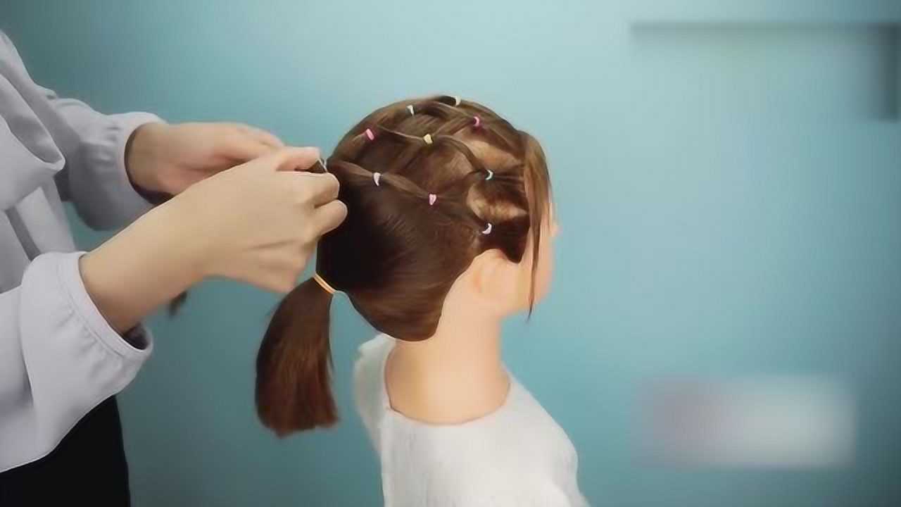 儿童编发:短发怎么扎简单好看 超美的女童发型绑扎方法