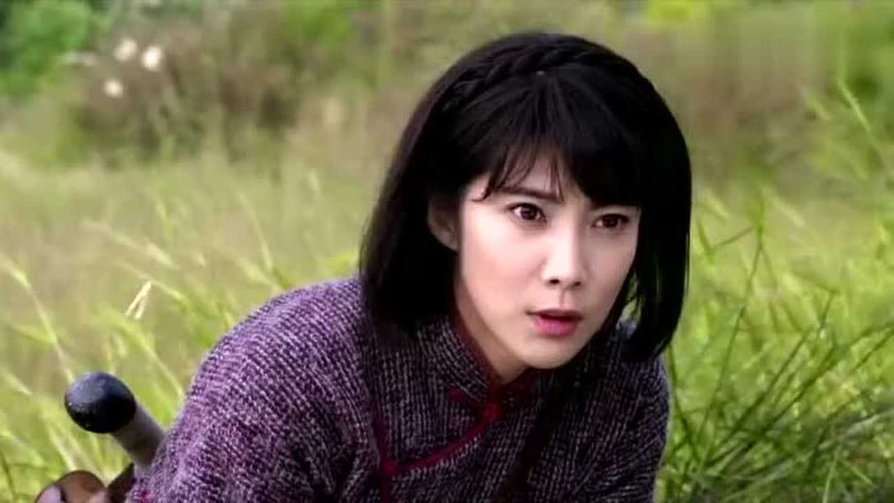 女游击队长的丈夫投靠日本人居然带鬼子一路追杀妻子太冷血了