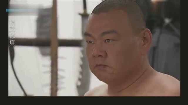 长谷川跑来武馆剖腹,方志雄想破财息事,兄妹两个却把钱劫了回来