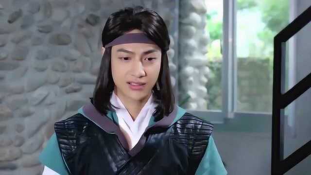 从古代穿越回来的剧恒, 不习惯穿现代的裤子,原因有些难以启齿