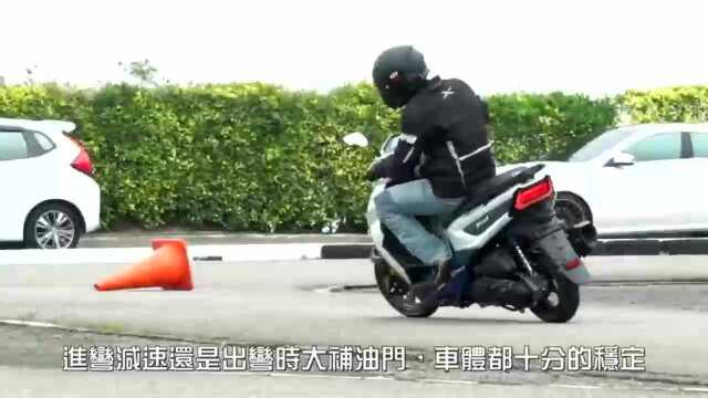 突破以往SYM 三阳FNX125摩托车