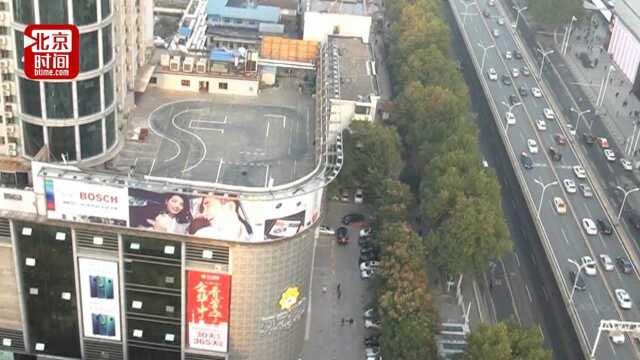 武汉闹市商场7楼惊现空中驾校 运管处:区交通局等多部门介入处理