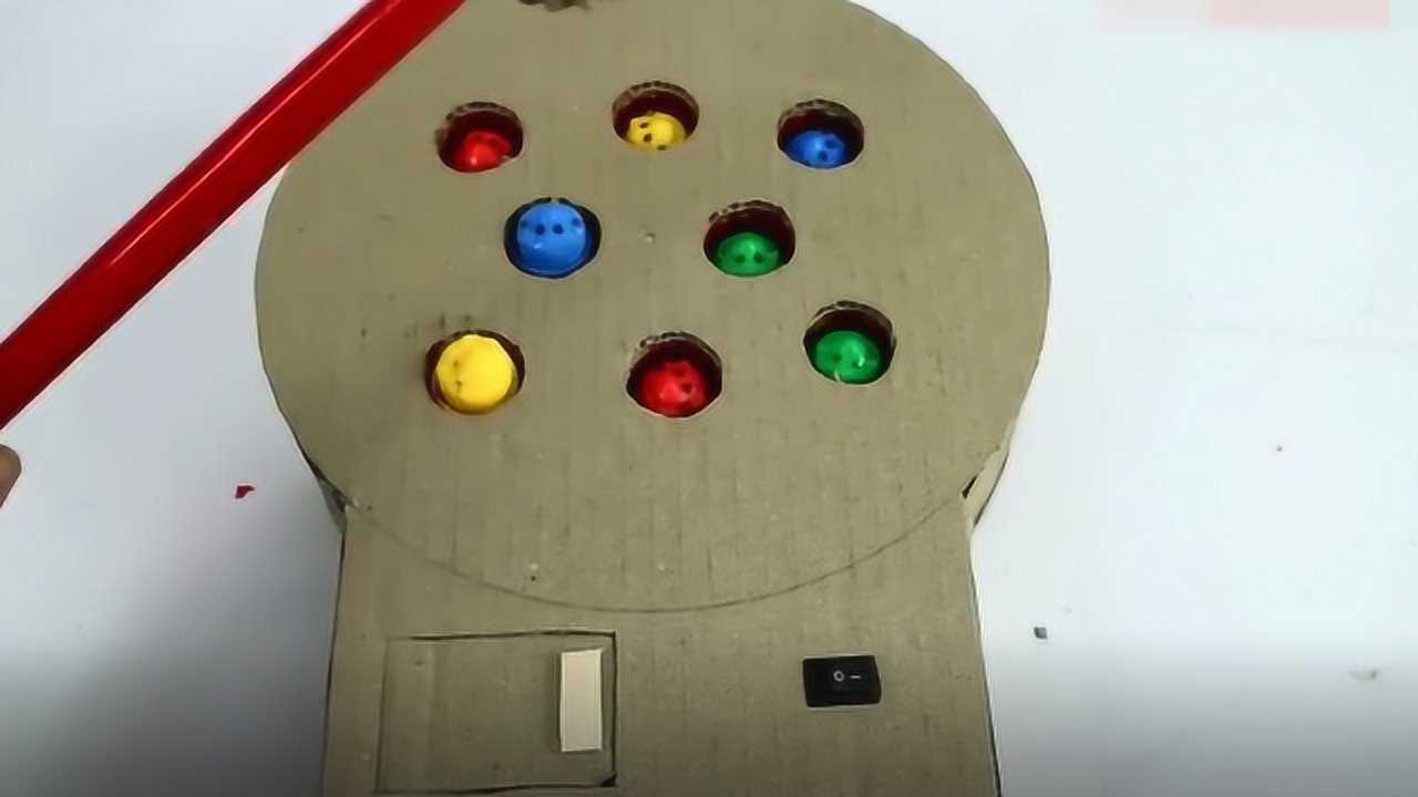 手工制作打地鼠游戏,爸爸妈妈可以一起学一下,好玩有趣