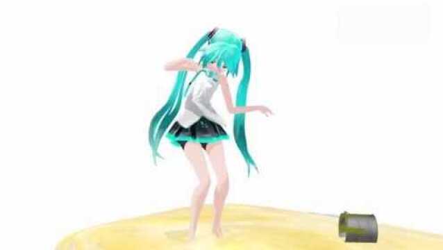 初音未来不小心踢翻胶水,结果被粘在地上!公主的模样太可爱了!