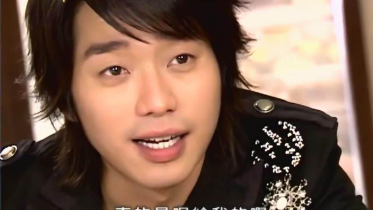 微笑pasta:晓诗想听何群告白,不料却说错话了!