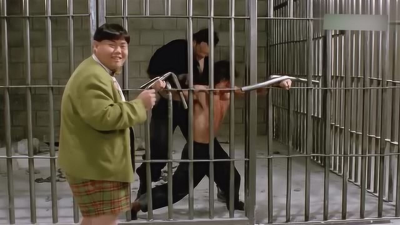 《力王》泰山这招叫做"开椰子",真不愧是最强四大天王