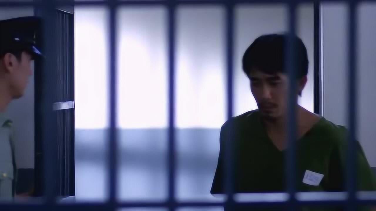 论监狱里鞭刑的感受，他深有体会，场面简直太惨_腾讯视频