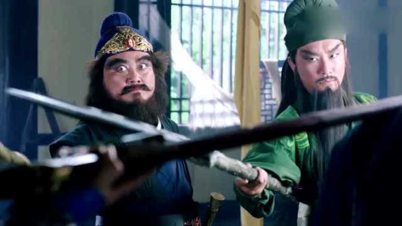 武神赵子龙无知小辈胆敢踢刘备关羽和张飞大怒必须宰了你