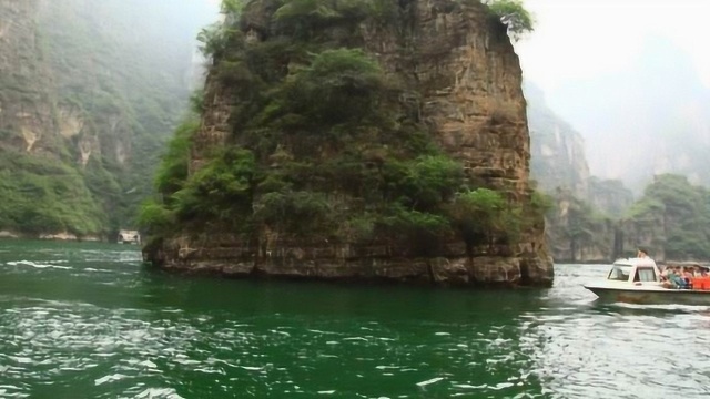 沉醉在龙庆峡绝美的风景中,龙庆峡美得让人流连忘返!