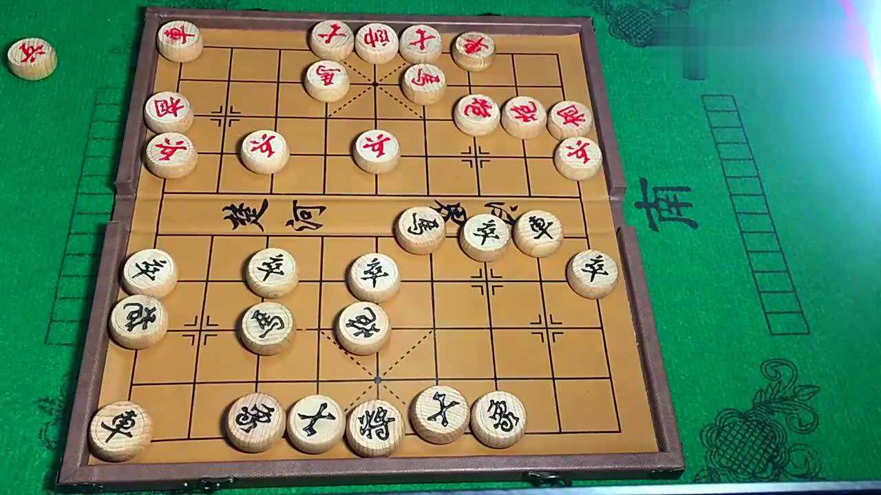 象棋不常见的开局套路,第一步飞边象的你见过吗