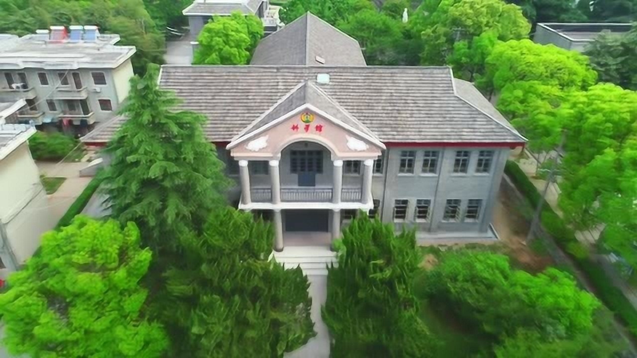 黄麓师范学校拥有深厚文化底蕴的百年名校