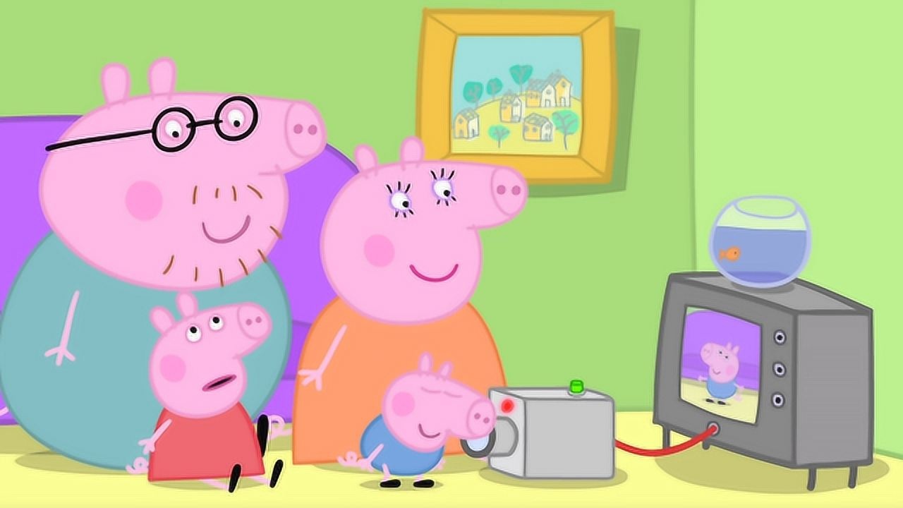 小猪佩奇喜欢的电视角色生病了佩奇非常伤心玩具故事