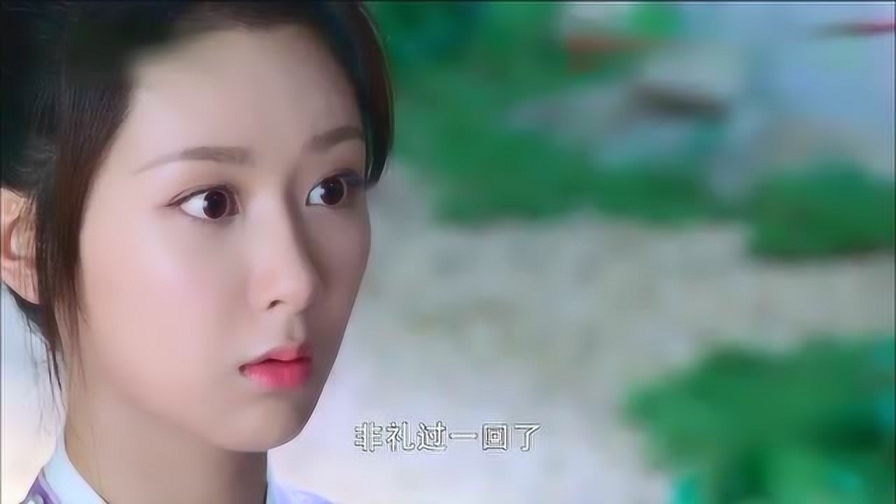 小葡萄真是色胆包天,竟然随便乱摸别人家的狐狸,这下尴尬了吧