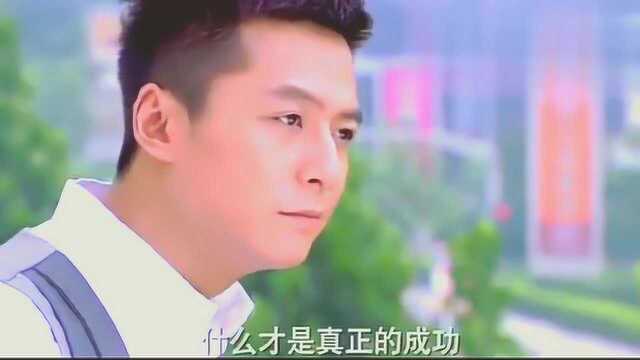 远大的理想和伟大的理想一样吗?