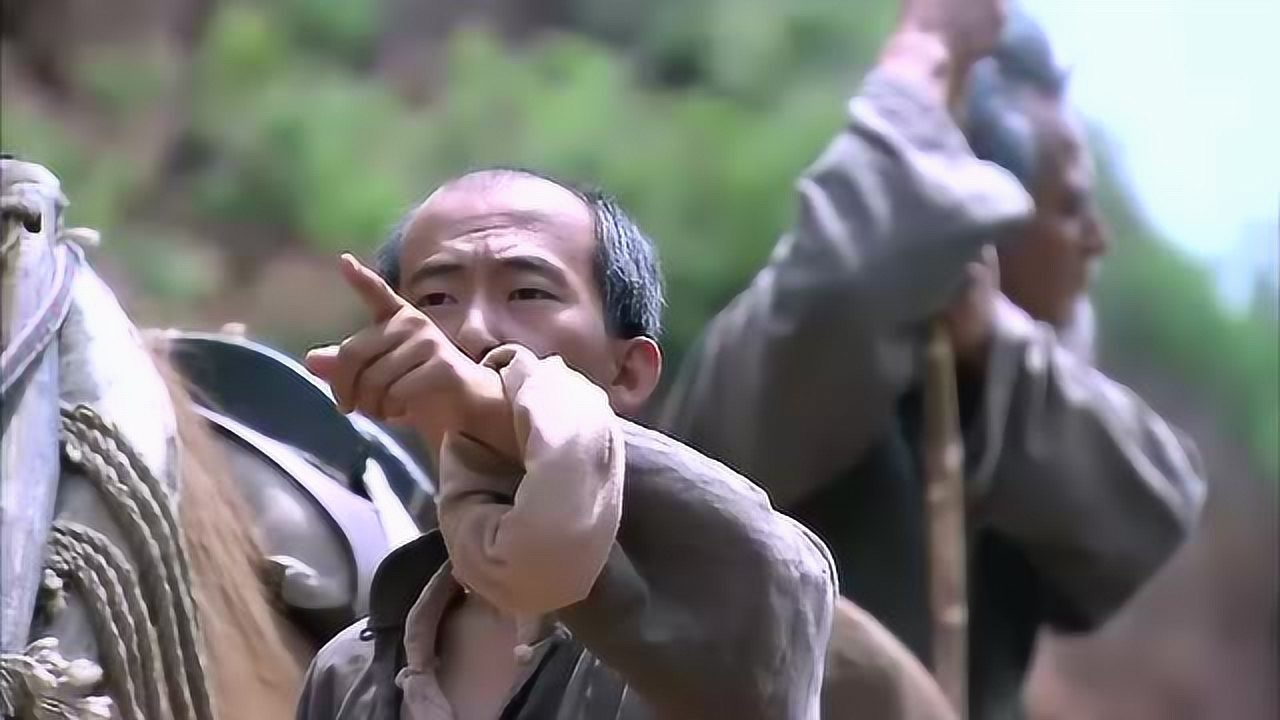 铁梨花色子阻拦鬼子太逗牛旦大显身手天赐一棒子太准了