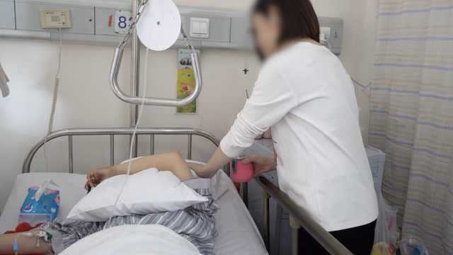 12岁女孩患骨肉瘤,单亲妈妈从未放弃:她是我的心头肉