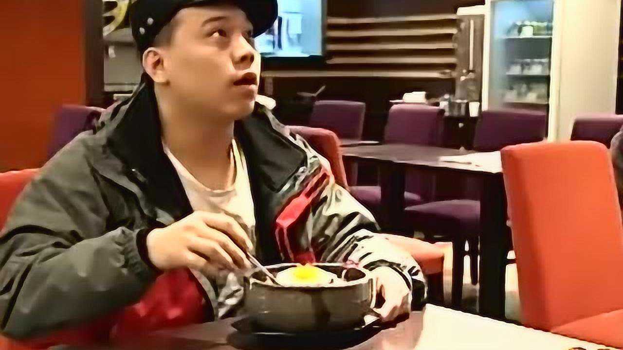 赵本山弟子田娃又出幺蛾子饭店里整蛊顾客调包人家的饭