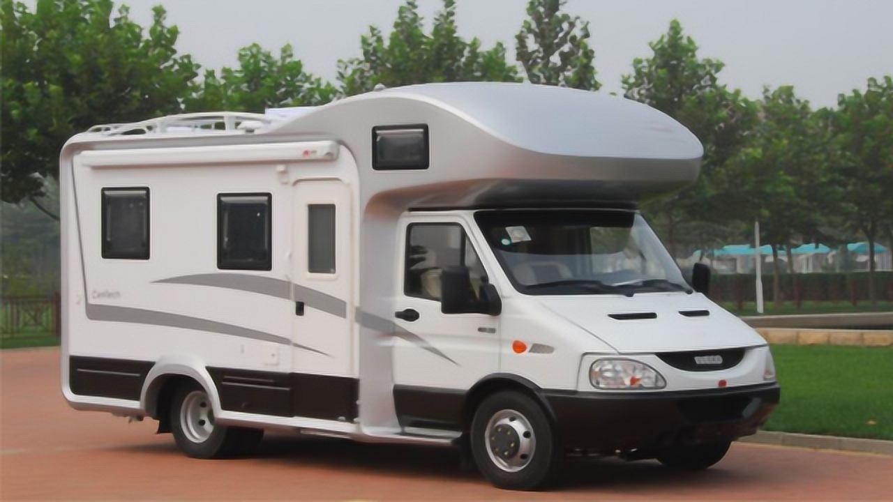 这辆房车是我见过最豪华的一辆,这是b型房车!