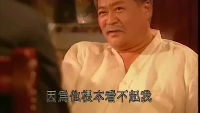 天桥风云:仆人用酒瓶砸穿船板,害死了李政名义上的父亲