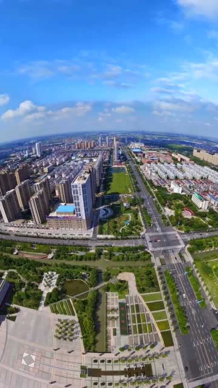 航拍江苏省东台市,被誉为"黄海明珠",俯瞰城市发展让人震撼!_腾讯视频