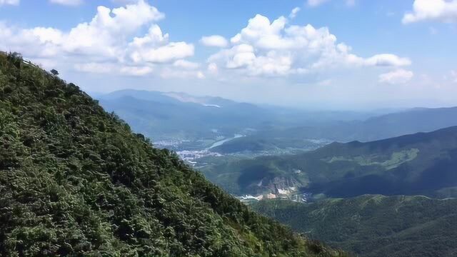 福建深山第一奇景 竟藏有神秘石洞和天阶