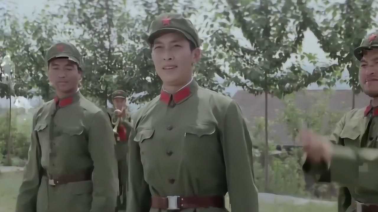 高山下的花环赵蒙生和兄弟们讲话非常的紧张不知道说什么