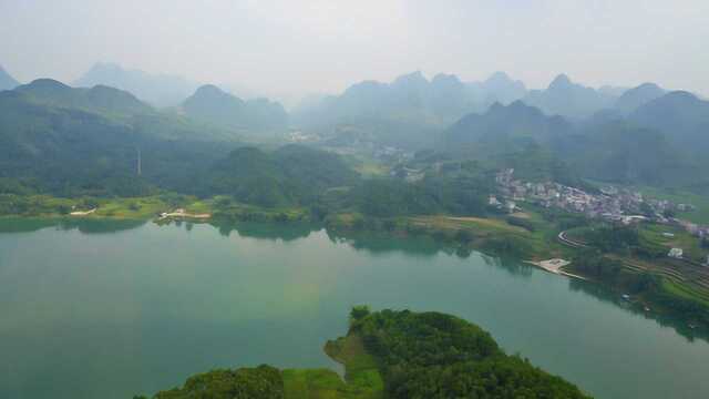 航拍广西红水河系列之马山县金钗镇河段美景