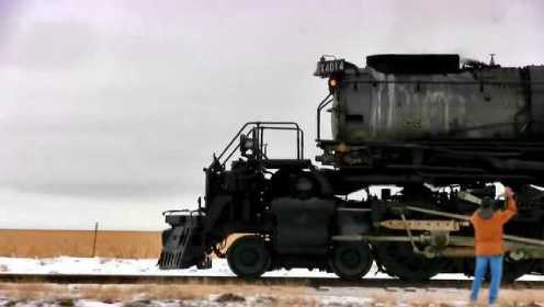 雪国里的Big Boy蒸汽机车