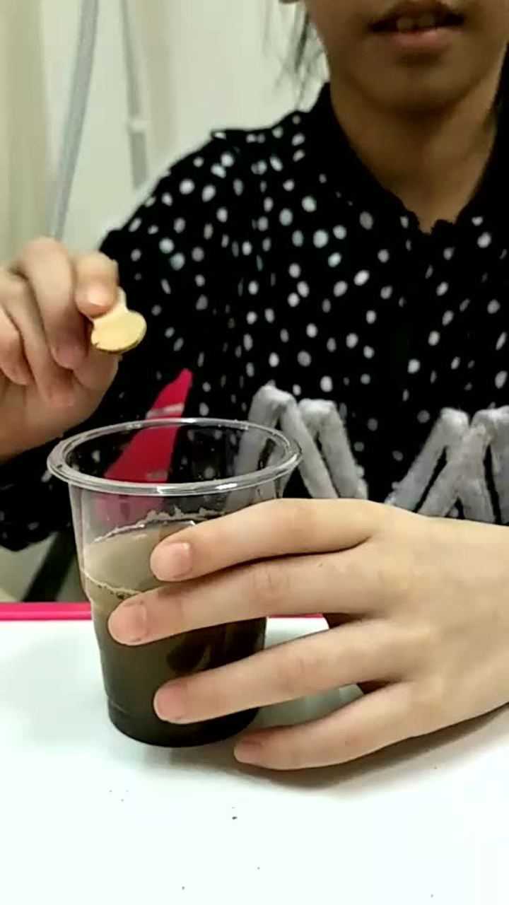 科学实验：认识土壤的成分_高清