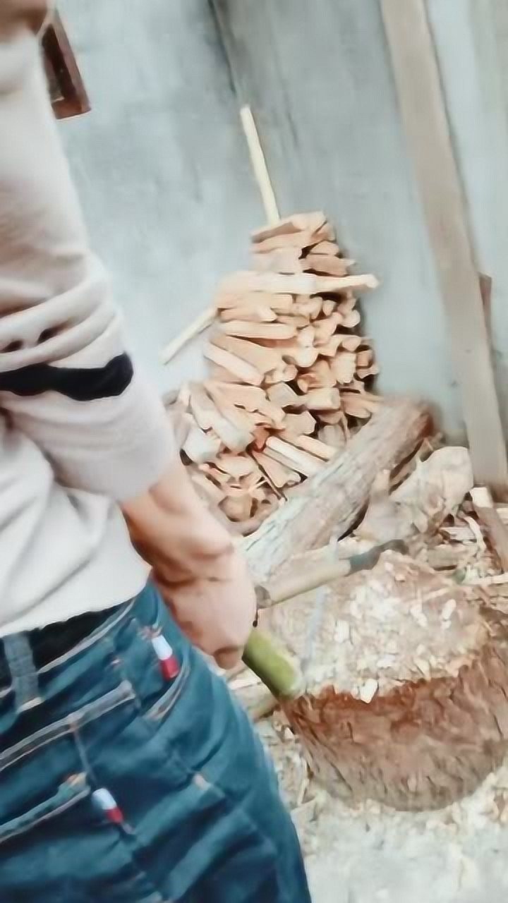 女婿干活偷尿尿，若不是看到最后，我差点错怪他了！_腾讯视频
