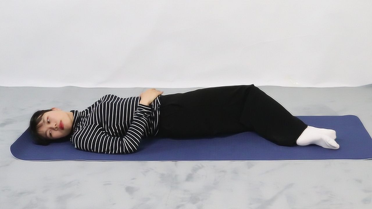 每天5分钟,拉伸腰部,腰椎强壮,灵活