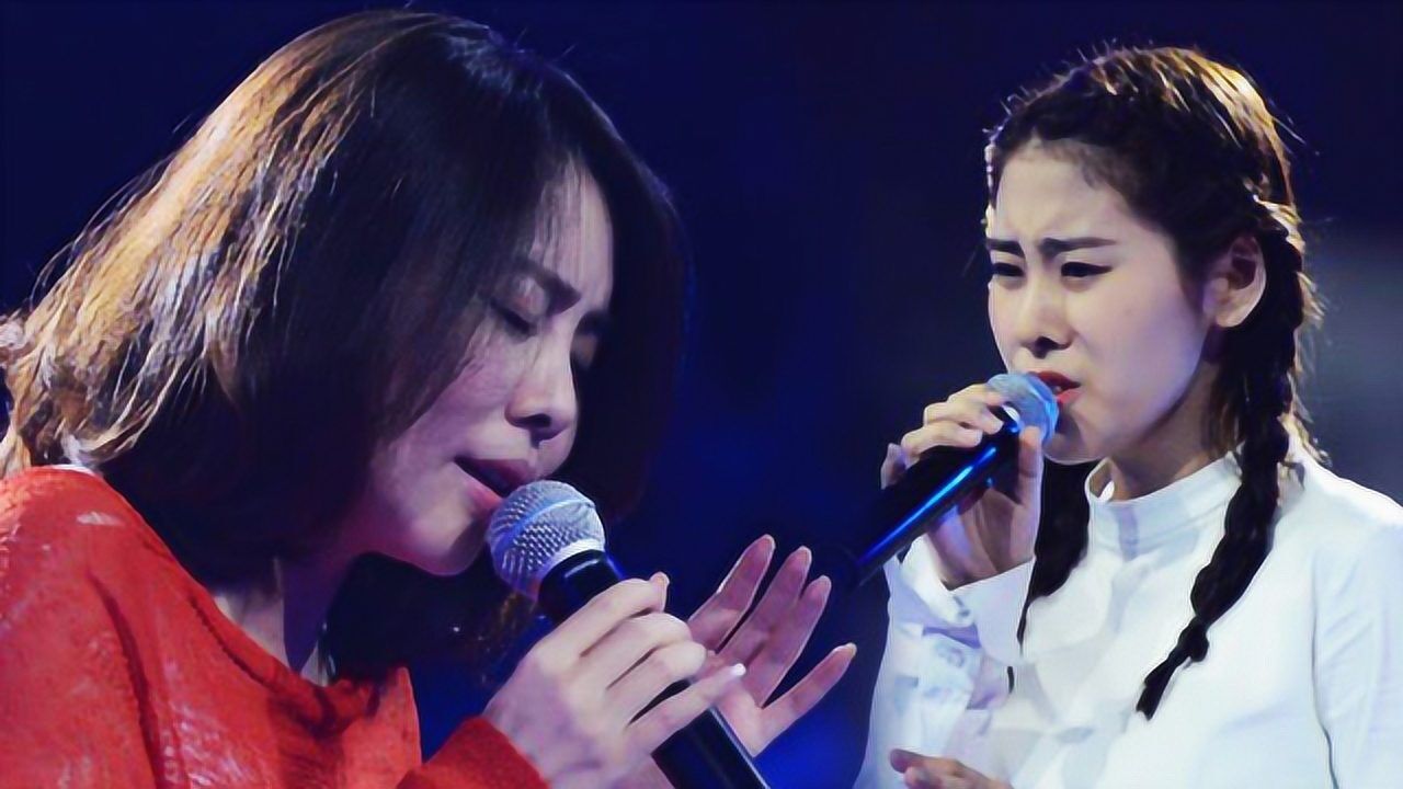 魏雪漫和张碧晨合唱,一开嗓瞬间被张碧晨秒了,冠军拿的没毛病!