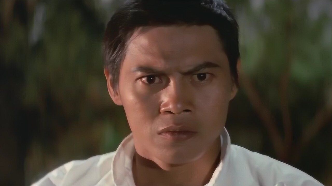 天下第一拳:志豪劈不断木棍,孙师傅让他全神贯注,果然不一样了