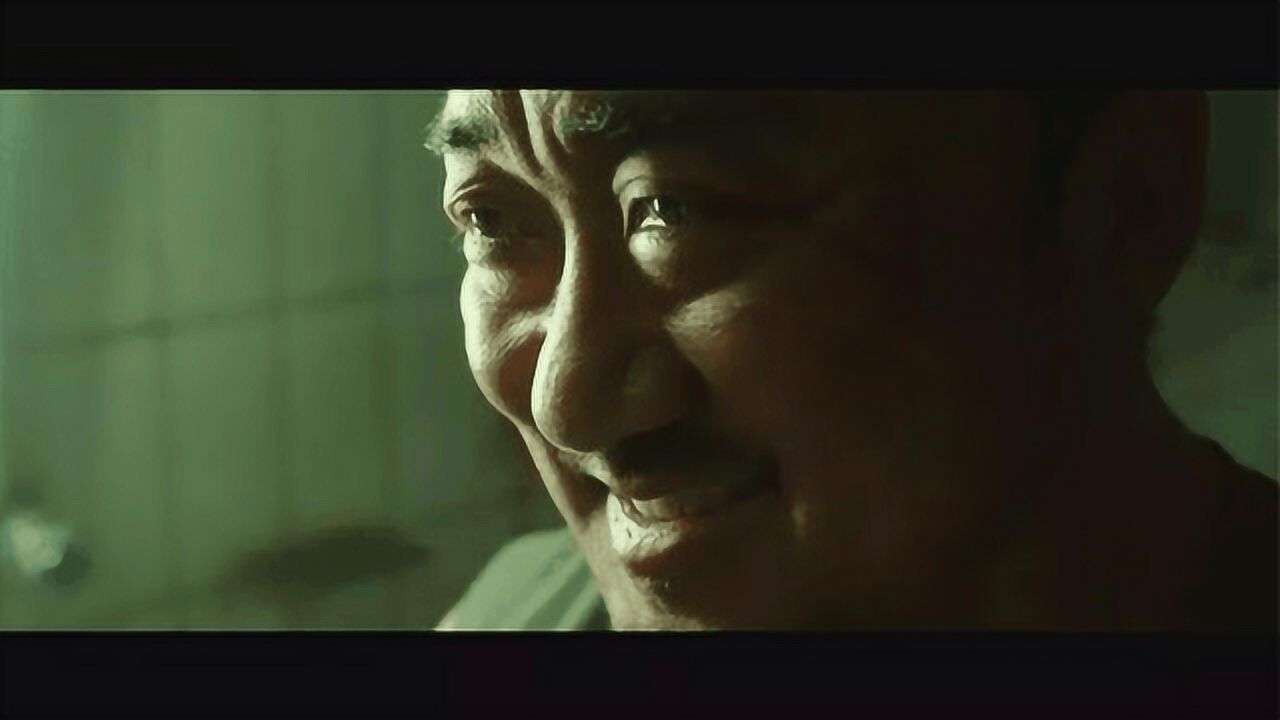 黑白两道手牵手